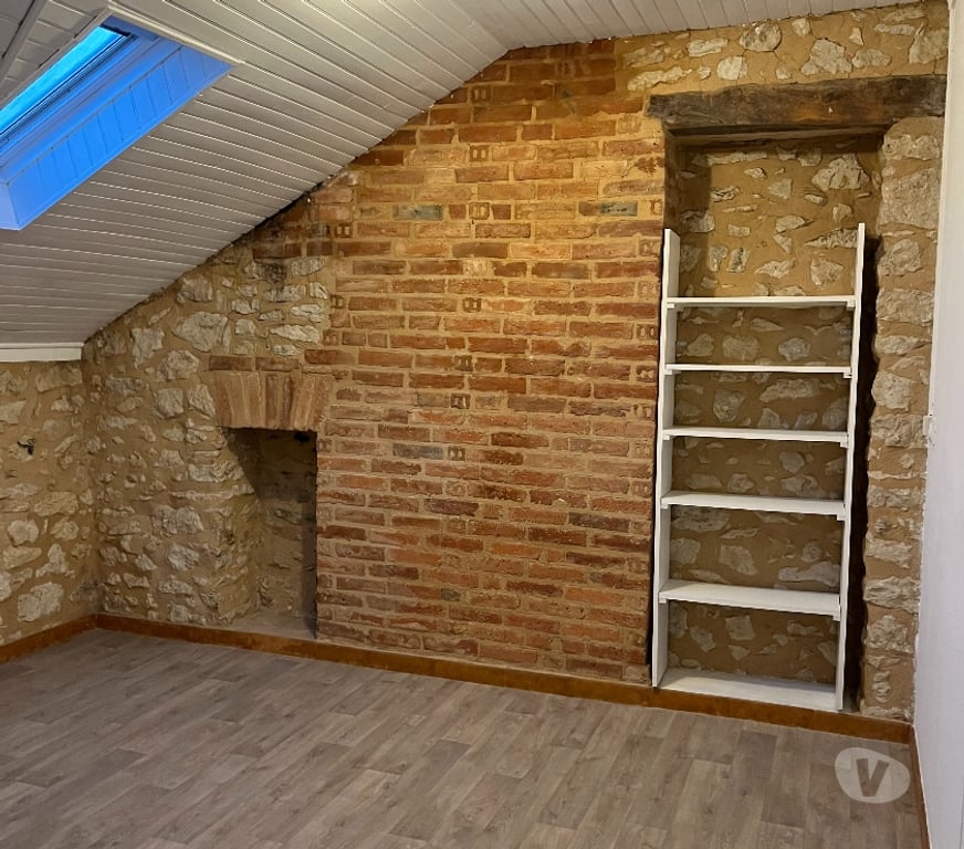 Appartements à vendre Dordogne Perigueux - 24000 - Photos Vivastreet Appartement T2 de charme + Cave & Combles