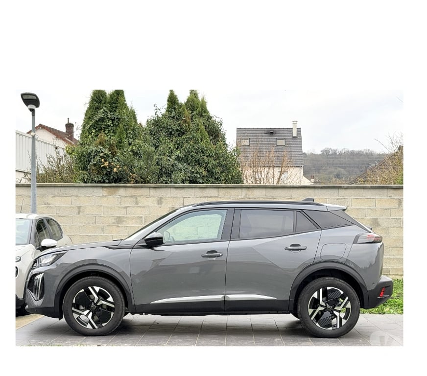 Voiture d'occasion Oise Nogent sur Oise - 60180 - Photos Vivastreet PEUGEOT 2008 ALLURE PACK 100 CH ESSENCE AN 2025