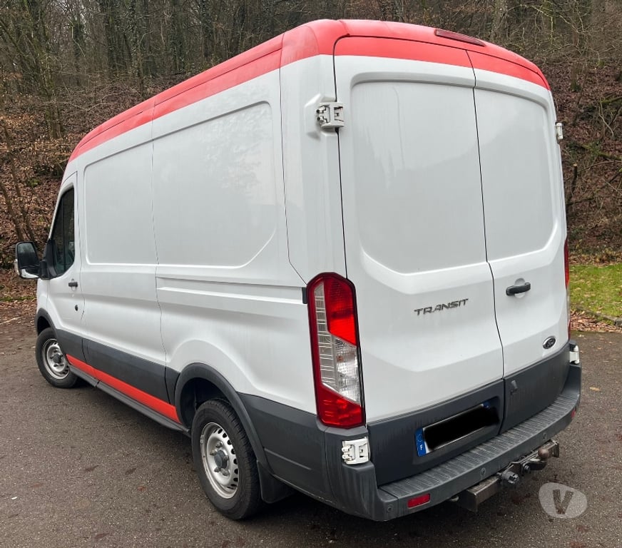 Véhicules commerciaux & utilitaires d'occasion Moselle Hayange - 57700 - Photos Vivastreet Ford transit 310m 2.2 tdci 125cv Econetic