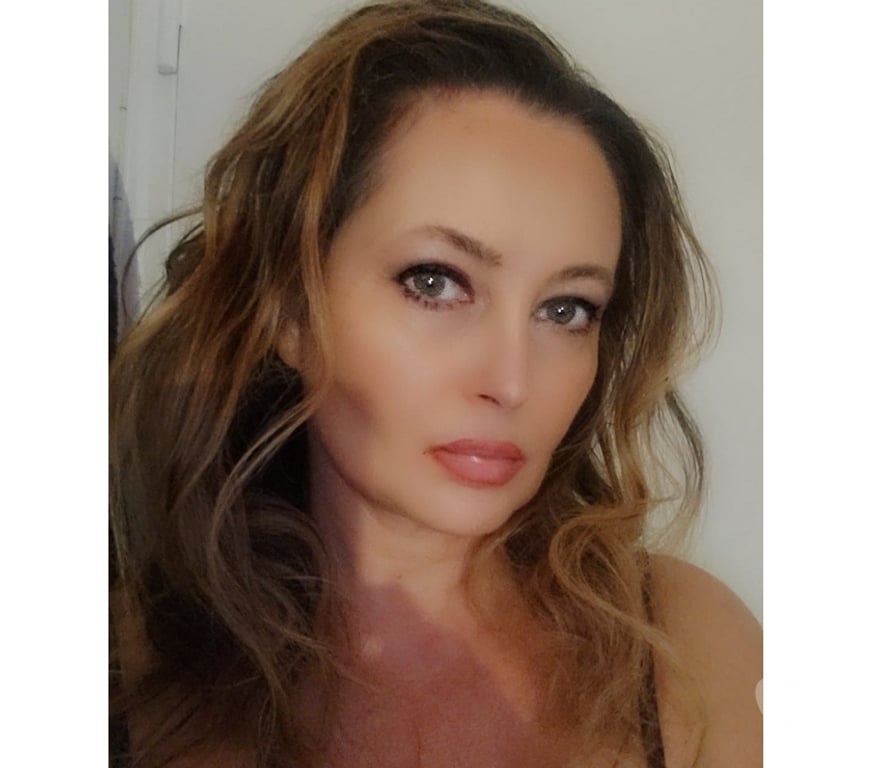 Massages Paris Paris 18ème ardt - 75018 - Photos Vivastreet Massage californien sur place ou en déplacement