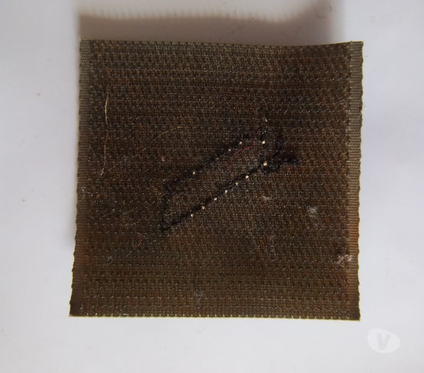 Collection Manche Valognes - 50700 - Photos Vivastreet galon militaire sergent insigne de poitrine