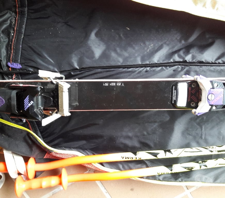 Matériel de sport Haute-Garonne Castelginest - 31780 - Photos Vivastreet vend ski dynastar course SL + chaussure de ski Langes