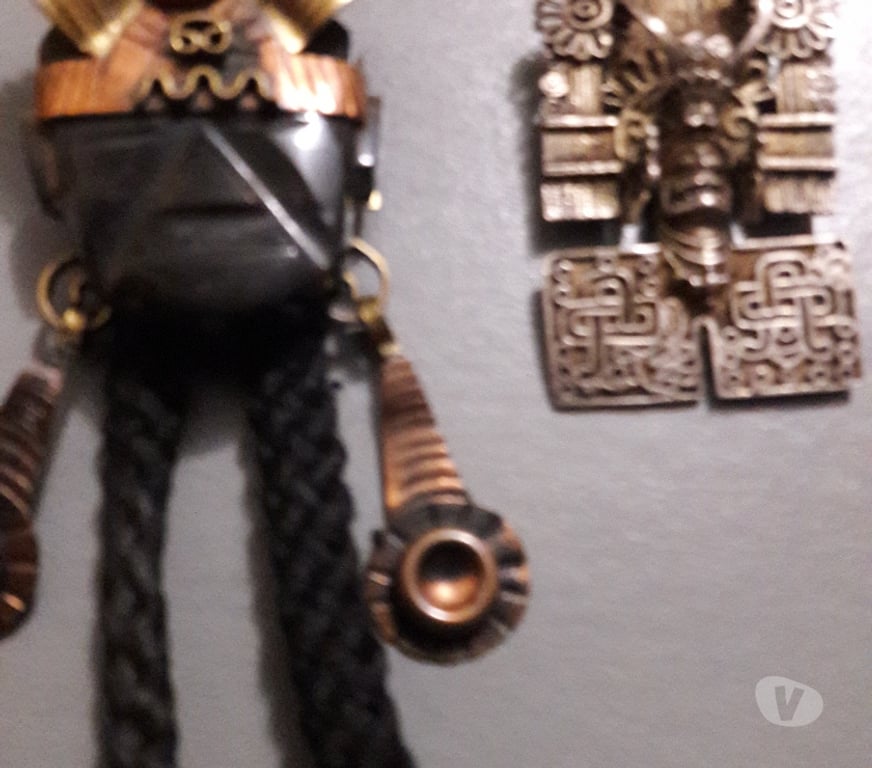 Bijoux occasion Haute-Garonne Castelginest - 31780 - Photos Vivastreet vend bijoux fantaisie