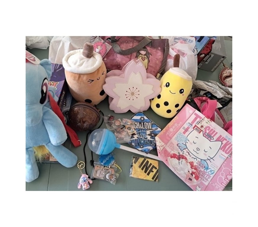 Collection Moselle Hauconcourt - 57280 - Photos Vivastreet blind Lot n°2 Kawaii japon manga anime bubble tea stitch
