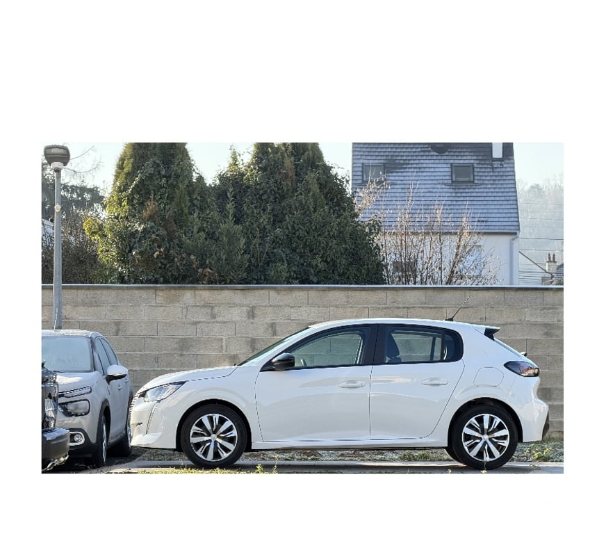 Voiture d'occasion Oise Nogent sur Oise - 60180 - Photos Vivastreet PEUGEOT 208 ACTIVE PACK 100CH ESSENCE AN 08 2023 15720 KM