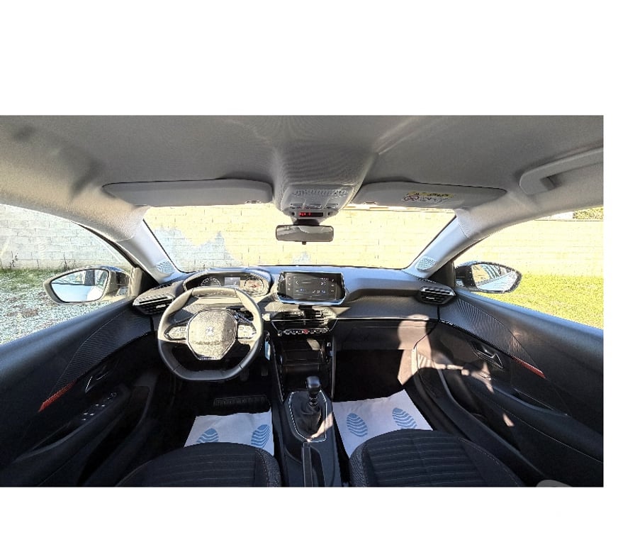 Voiture d'occasion Oise Nogent sur Oise - 60180 - Photos Vivastreet PEUGEOT 208 ACTIVE PACK 100CH ESSENCE AN 08 2023 15720 KM