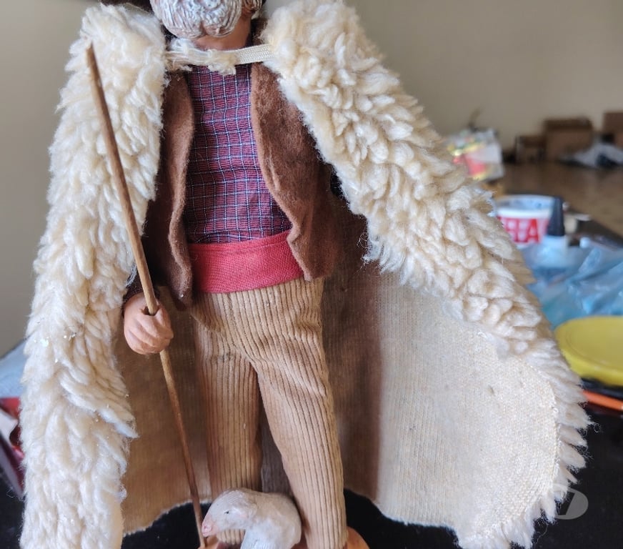 Décoration - art Bouches-du-Rhône Simiane Collongue - 13109 - Photos Vivastreet Vend joli santons