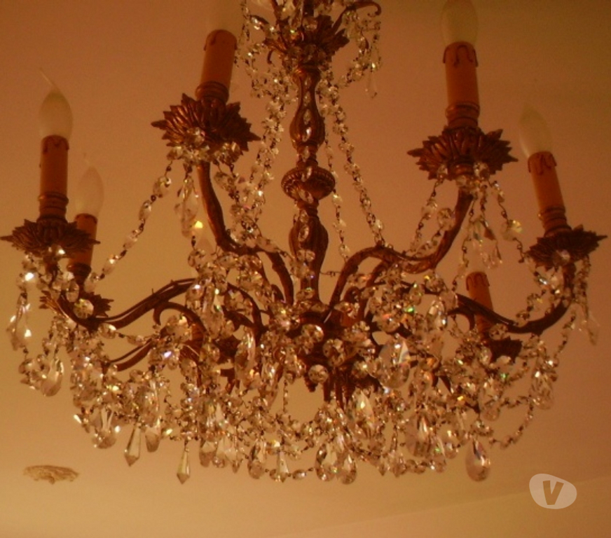 Décoration - art Rhône St Vincent de Reins - 69240 - Photos Vivastreet lustre en strass de bohème