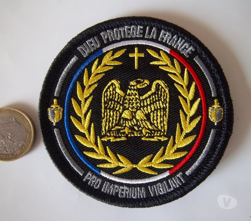 Collection Manche Valognes - 50700 - Photos Vivastreet écusson aumônier militaire insigne tissu collection