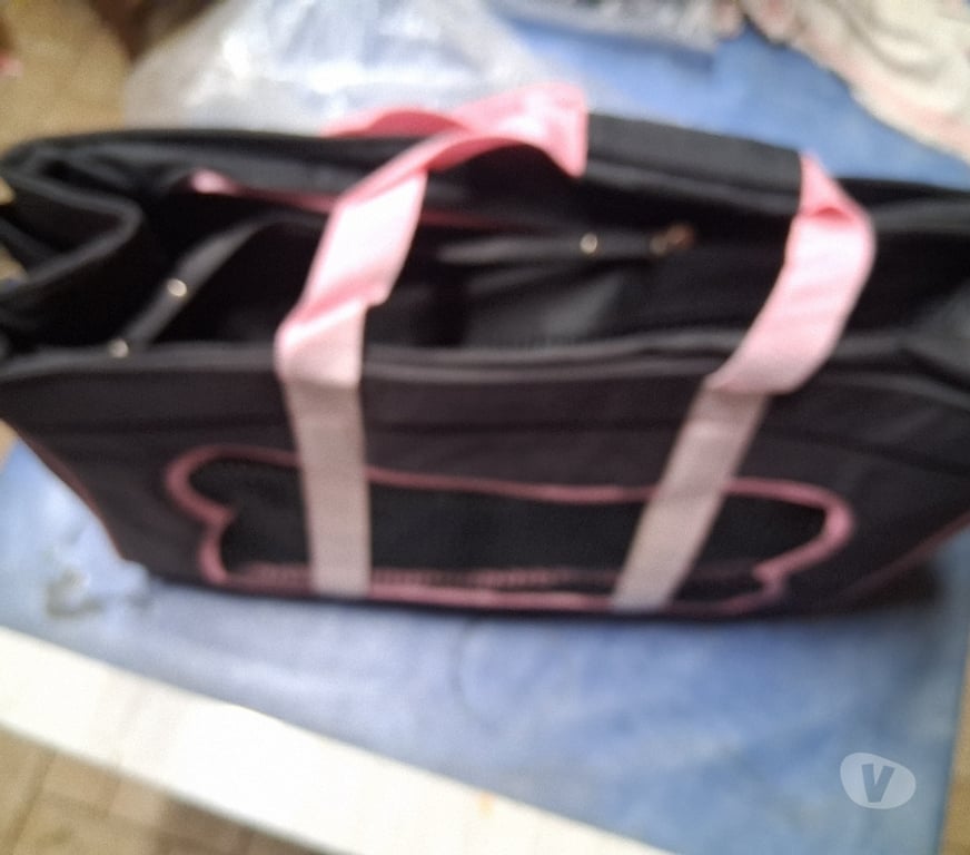 Services, accessoires animaux Ille-et-Vilaine St Pierre de Plesguen - 35720 - Photos Vivastreet Sac de transport neuf pour petit chien ou chat