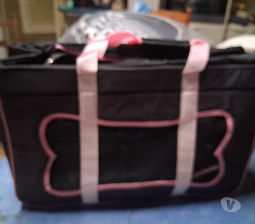 Services, accessoires animaux Ille-et-Vilaine St Pierre de Plesguen - 35720 - Photos Vivastreet Sac de transport neuf pour petit chien ou chat
