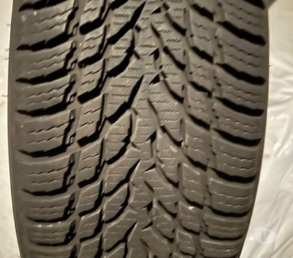 Pièces et services auto Nimes Nimes - Photos Vivastreet PNEUS NEIGE NEUFS