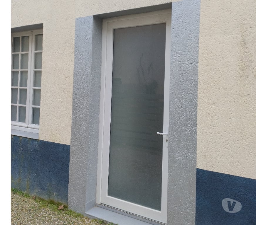 Parkings - Garages Lot-et-Garonne Miramont de Guyenne - 47800 - Photos Vivastreet GARAGE GARDE MEUBLE