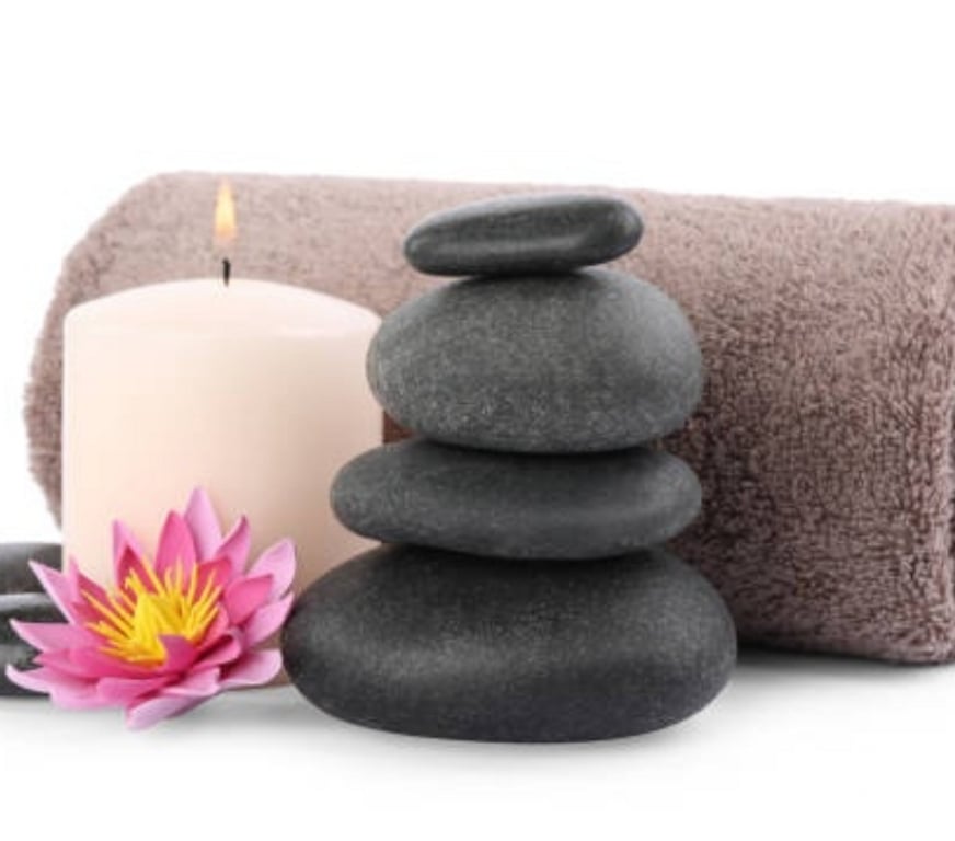 Massages Morbihan Lorient - 56100 - Photos Vivastreet Bien être et détente