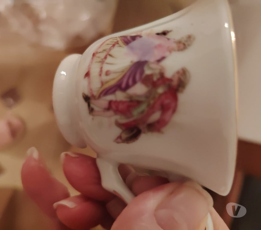 Décoration - art Bouches-du-Rhône Simiane Collongue - 13109 - Photos Vivastreet Vend joli service à café