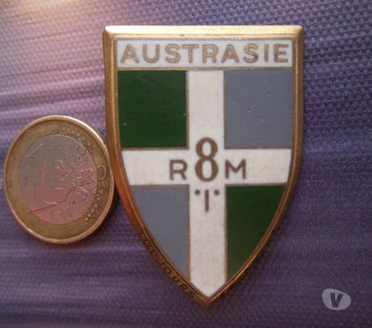 Collection Valognes Manche - Photos Vivastreet insigne 8e régiment d'infanterie motorisée