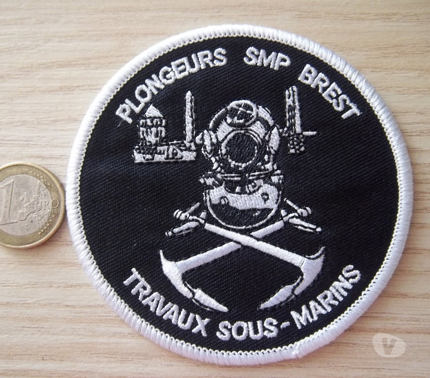 Collection Manche Valognes - 50700 - Photos Vivastreet écusson plongeur service des moyens portuaires Brest