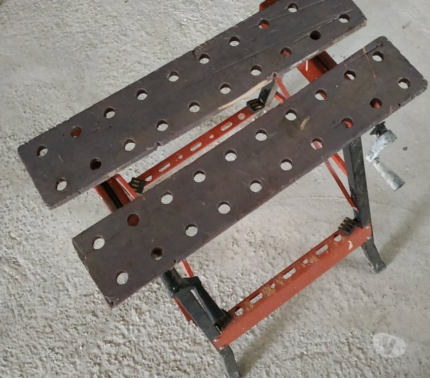  Rhône St Vincent de Reins - 69240 - Photos Vivastreet table étau bon état