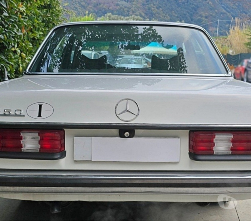 Voiture de collection Dordogne Allas les Mines - 24220 - Photos Vivastreet Mercedes-Benz - 250 W123 - 1977
