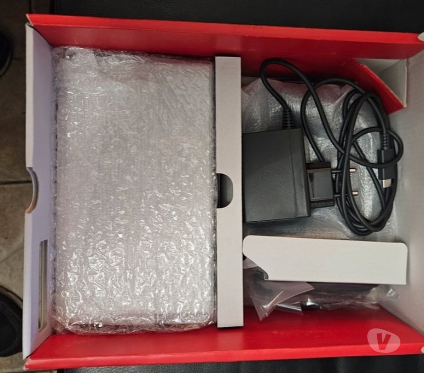 Jeux - Jouets Hauts-de-Seine Bourg la Reine - 92340 - Photos Vivastreet Console Nintendo Switch Oled