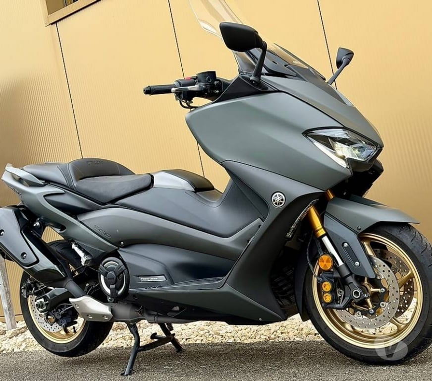 Scooter occasion Ille-et-Vilaine Rennes - Photos Vivastreet Yamaha tmax 2021 xp 560 techmax abs