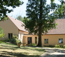 Périgourdine récente dans un écrin de verdure