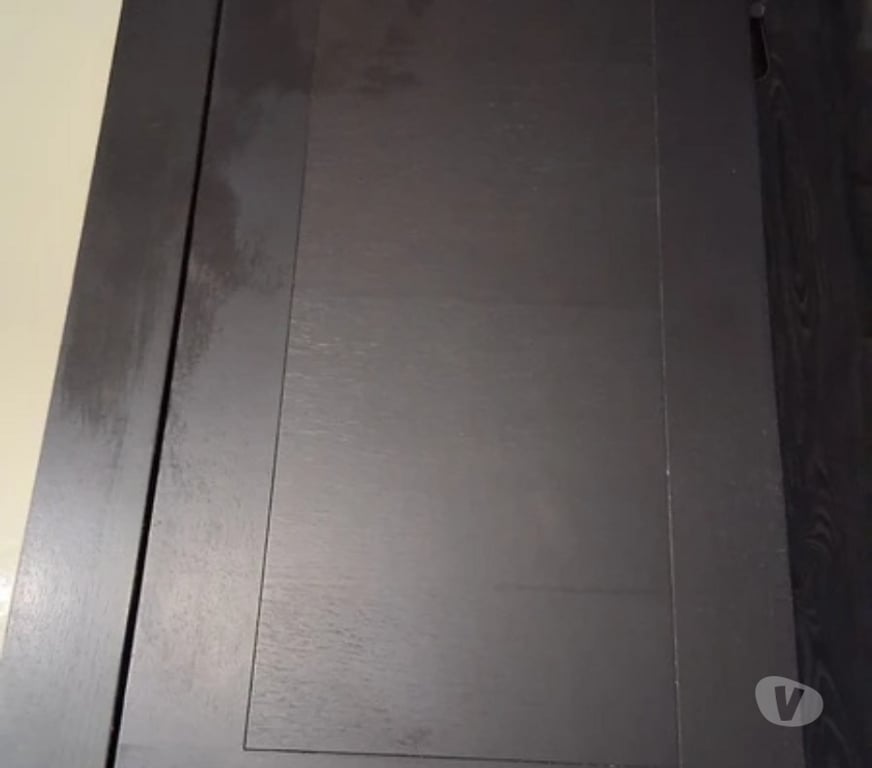 Ameublement & art de la table Val-d'Oise Meriel - 95630 - Photos Vivastreet TABLE SALLE A MANGER WENGE (NOIR) - LIVRAISON GRATUITE