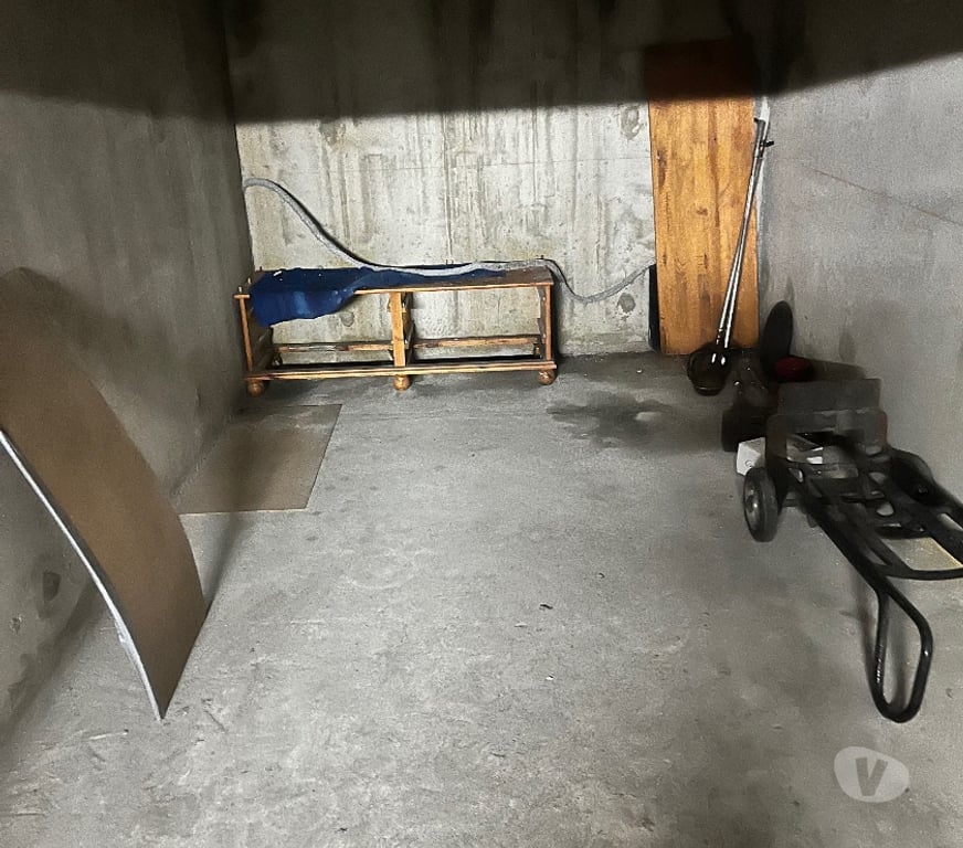 Vente Parking Rhône Lyon - Photos Vivastreet Garage fermé à vendre