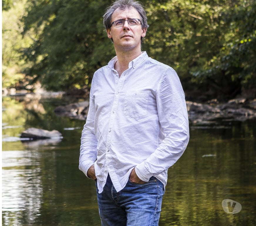 Castings, modèles, photographes Maine-et-Loire Angers - Photos Vivastreet Homme modèle pose pour tout le monde