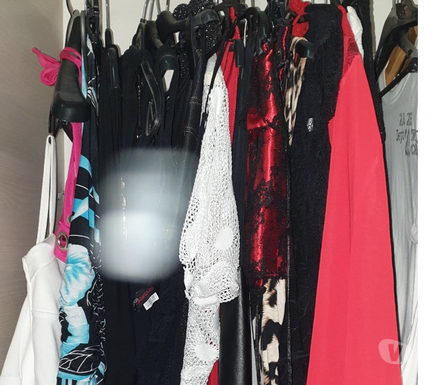 Vêtements occasion Saône-et-Loire Allerey sur Saone - 71350 - Photos Vivastreet 20 tenues sexy taille L