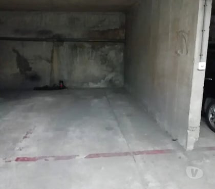 Parkings - Garages Paris 20ème ardt Paris - Photos Vivastreet PARKING A LOUER