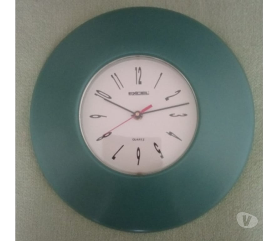 Décoration - art Seine-Saint-Denis La Courneuve - 93120 - Photos Vivastreet Pendule murale Excel