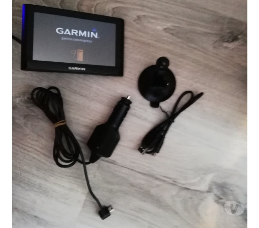 Pièces et services auto Gard Beauvoisin - 30640 - Photos Vivastreet GPS NUVI 55LM pour voiture