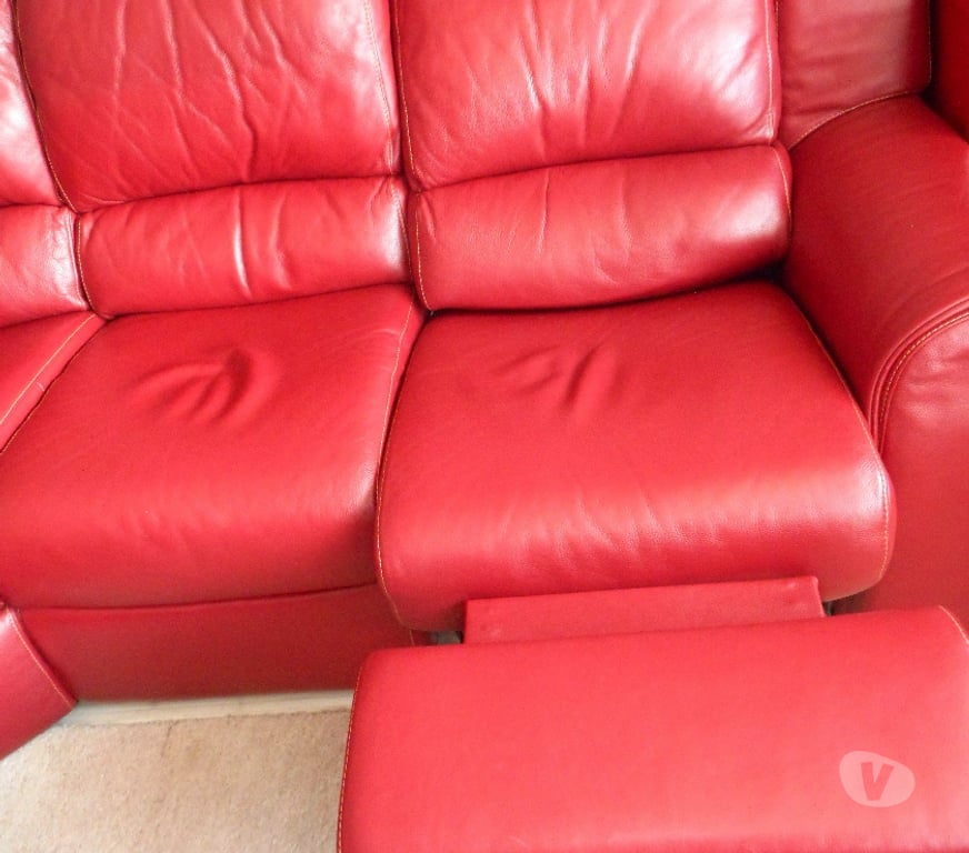 Ameublement & art de la table Moselle Le Ban St Martin - 57050 - Photos Vivastreet Salon d'angle en cuir rouge