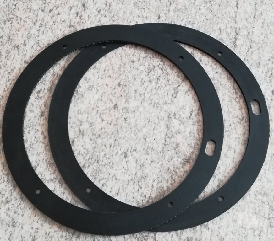 Pièces et services auto Aisne Aulnois sous Laon - 02000 - Photos Vivastreet Joint de phare pour Jaguar MKV