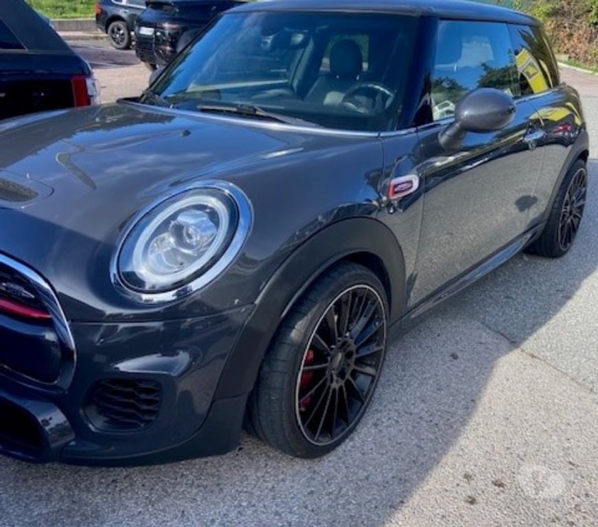 Voiture d'occasion Alpes-Maritimes Mougins - 06250 - Photos Vivastreet MINI COOPER JCW