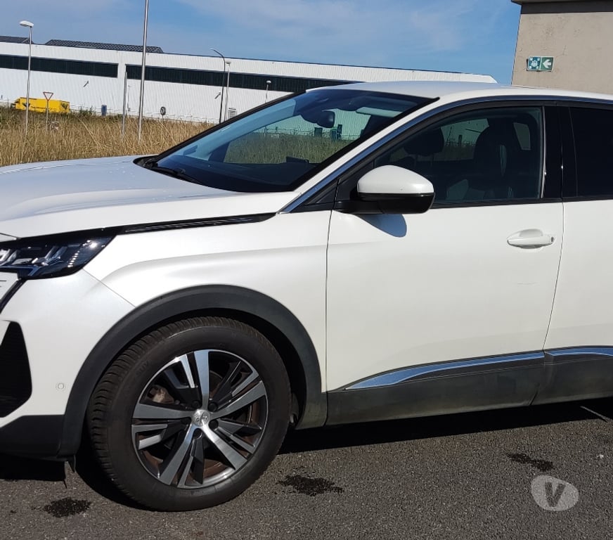 Voiture d'occasion Meurthe-et-Moselle Herserange - 54440 - Photos Vivastreet PEUGEOT 3008 (2) 1,5 HDi 130cv S&S Allure