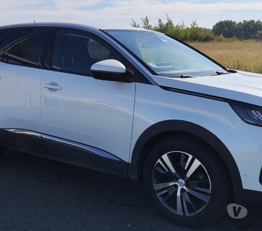 Voiture d'occasion Meurthe-et-Moselle Herserange - 54440 - Photos Vivastreet PEUGEOT 3008 (2) 1,5 HDi 130cv S&S Allure