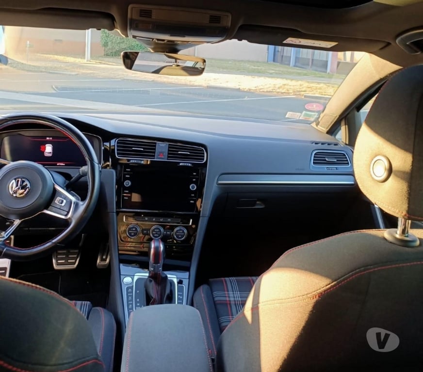 Voiture d'occasion Haute-Vienne Limoges - Photos Vivastreet JE VENDS MA GOLF 7.5 GTI