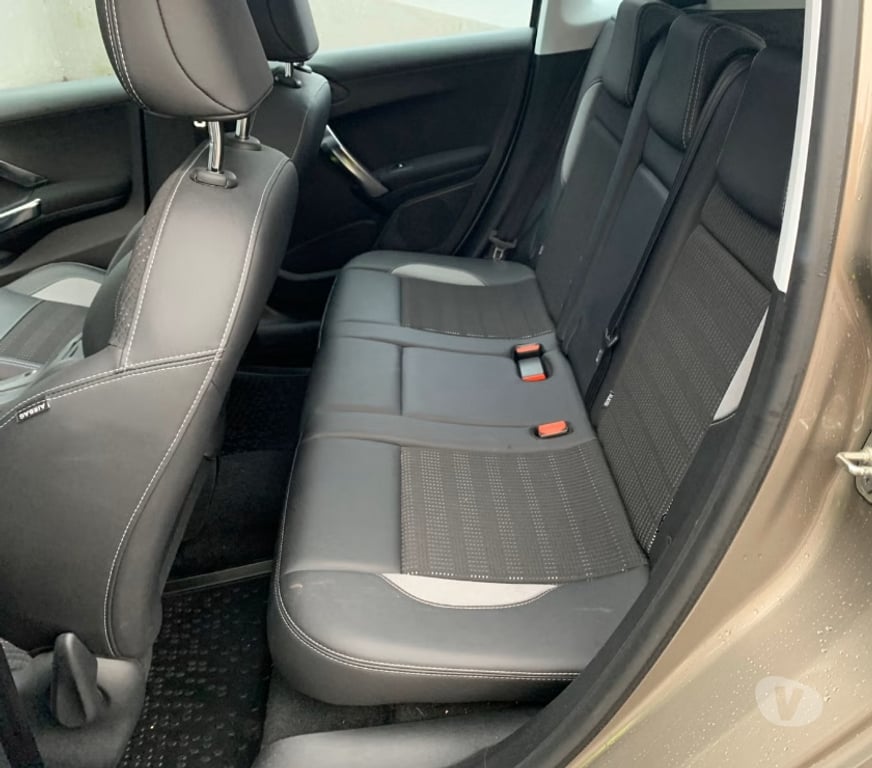 Voiture d'occasion Meurthe-et-Moselle Hatrize - 54800 - Photos Vivastreet Peugeot 2008 Allure 1.6 Essence 120 ch Faible kilométrage