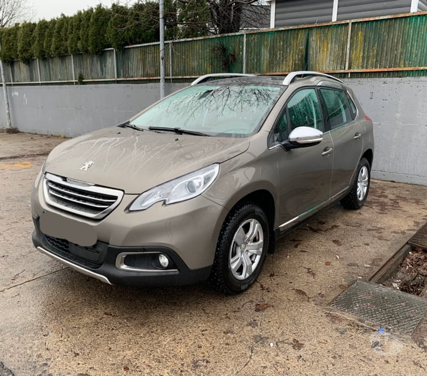 Voiture d'occasion Meurthe-et-Moselle Hatrize - 54800 - Photos Vivastreet Peugeot 2008 Allure 1.6 Essence 120 ch Faible kilométrage