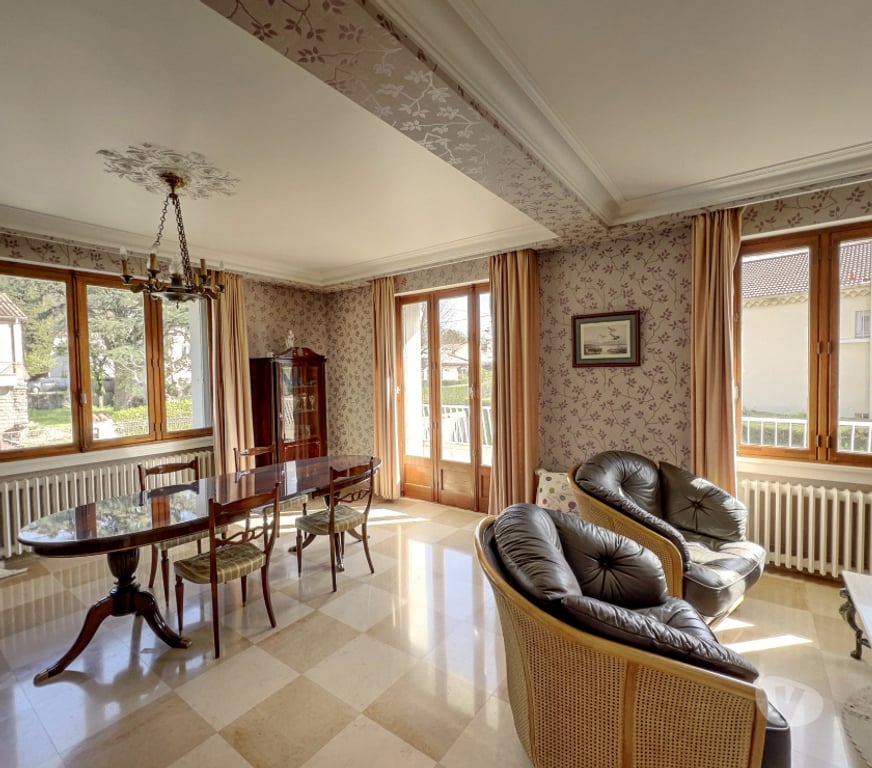 Location maison Drôme Valence - 26000 - Photos Vivastreet Maison 5 pièces de 160m²