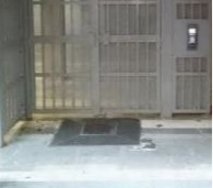 Parkings - Garages Nord Lille - Photos Vivastreet Loue Box de Stockage 'Lille centre'