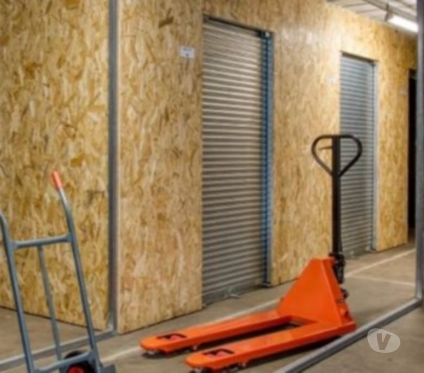 Parkings - Garages Nord Lille - Photos Vivastreet Loue Box de Stockage 'Lille centre'