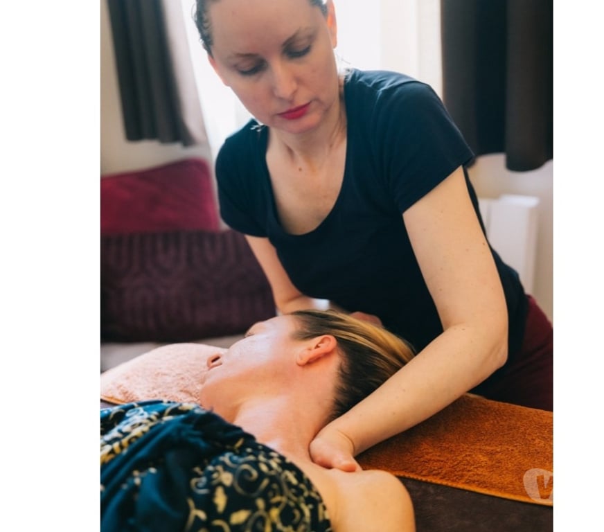 Massages Seine-Saint-Denis Sevran - 93270 - Photos Vivastreet Massages professionnels de relaxation holistiques