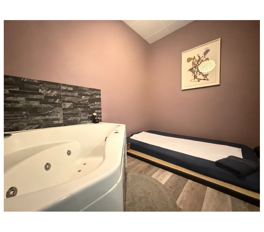 Massages Paris Paris 17ème ardt - 75017 - Photos Vivastreet Massage 75017 Paris Relaxant promo avant 15h