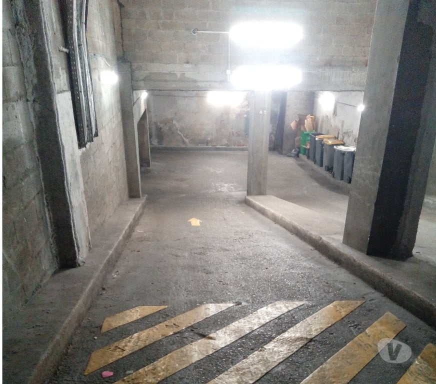 Vente Parking Paris Paris 10ème ardt - 75010 - Photos Vivastreet Parking à vendre rue d'Enghien, Paris 10ème