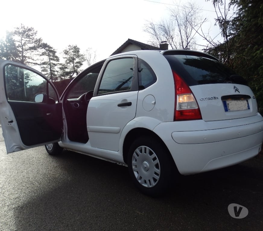 Voiture d'occasion Doubs Besancon - 25000 - Photos Vivastreet CITROEN C3 1.4 HDi(70ch)Confort
