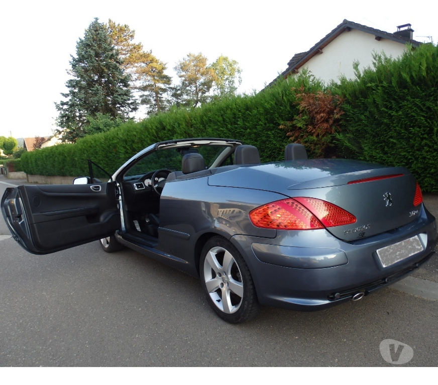 Voiture d'occasion Doubs Besancon - 25000 - Photos Vivastreet PEUGEOT 307CC Sport-Pack entièrement restaurée