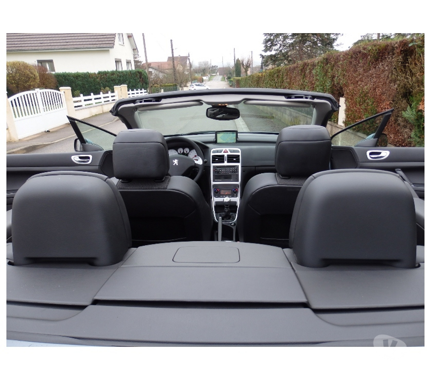 Voiture d'occasion Doubs Besancon - 25000 - Photos Vivastreet PEUGEOT 307CC Sport-Pack entièrement restaurée